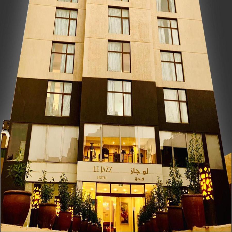 Le Jazz Hotel Kuwait City Esterno foto