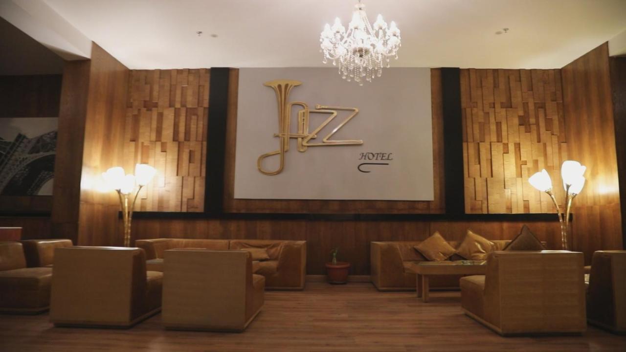 Le Jazz Hotel Kuwait City Esterno foto