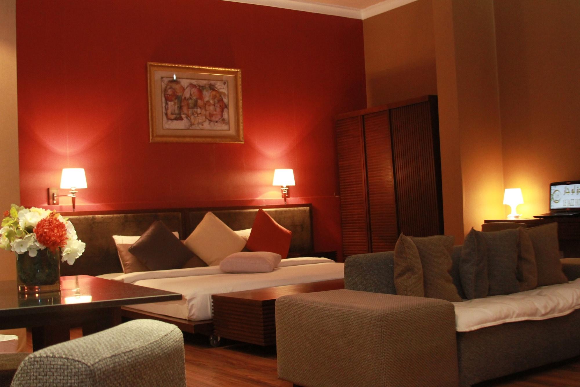 Le Jazz Hotel Kuwait City Esterno foto