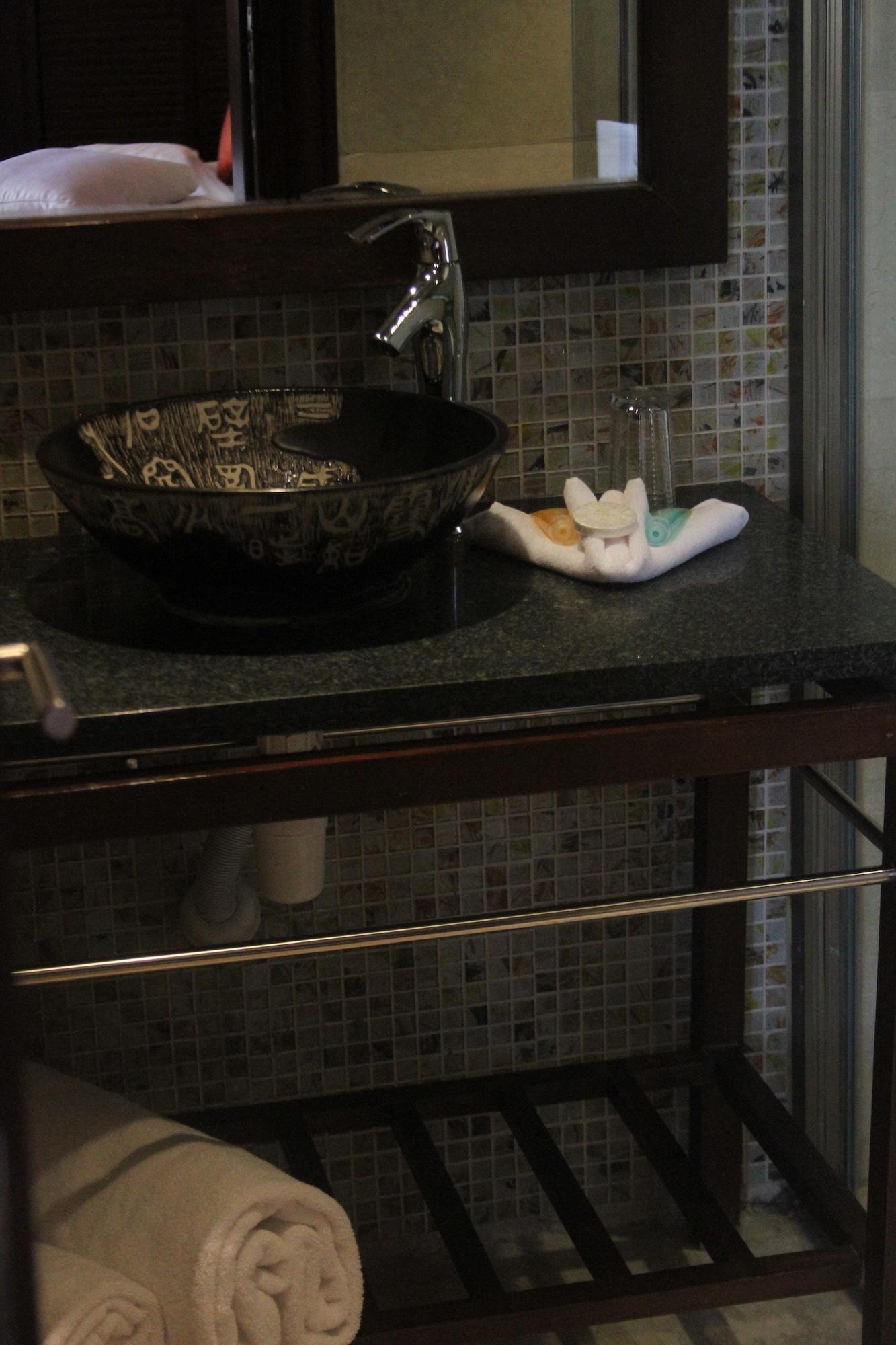 Le Jazz Hotel Kuwait City Esterno foto