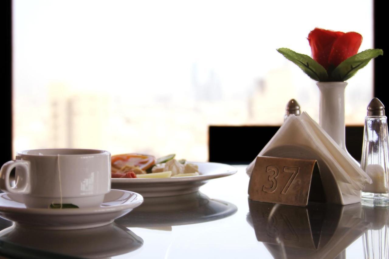 Le Jazz Hotel Kuwait City Esterno foto