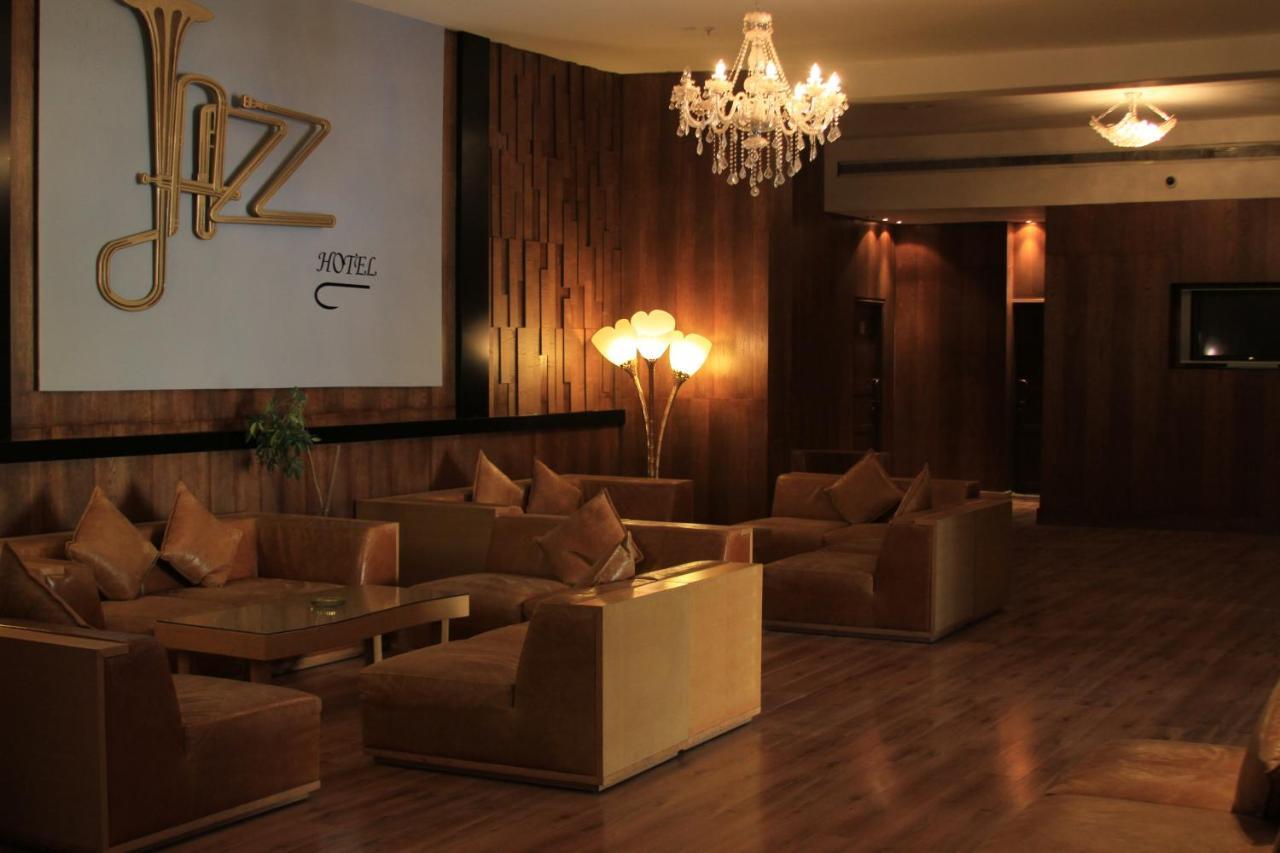 Le Jazz Hotel Kuwait City Esterno foto